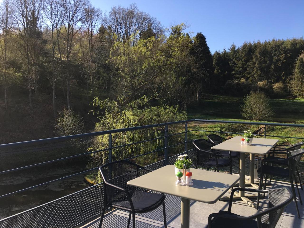 Hotel La Libellule Beauraing Zewnętrze zdjęcie